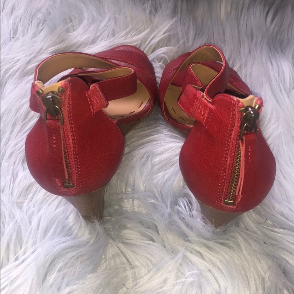 Nine West - Picture 2 of 2